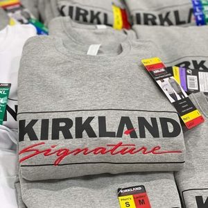 Nwt Kirkland Signature Logo Sweatshirt 